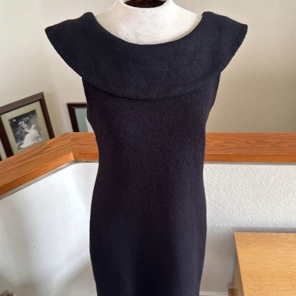Banana Republic Black Midi Dress size 8 Italian Wool